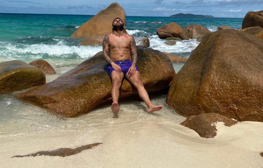 Praslin & La Digue Island Tour (Ferry Private)